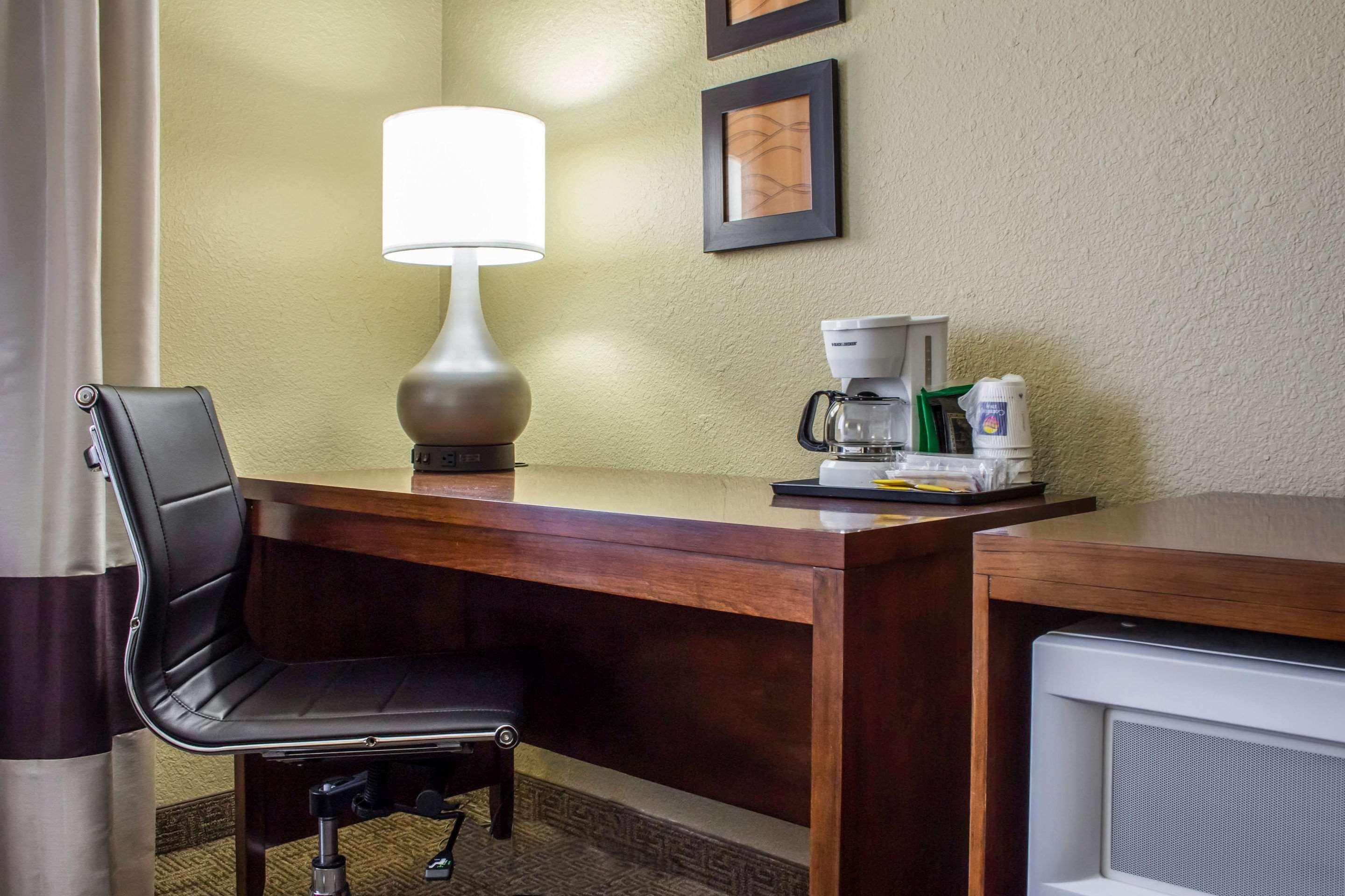 Spark By Hilton Glendale Peoria Phoenix North Extérieur photo