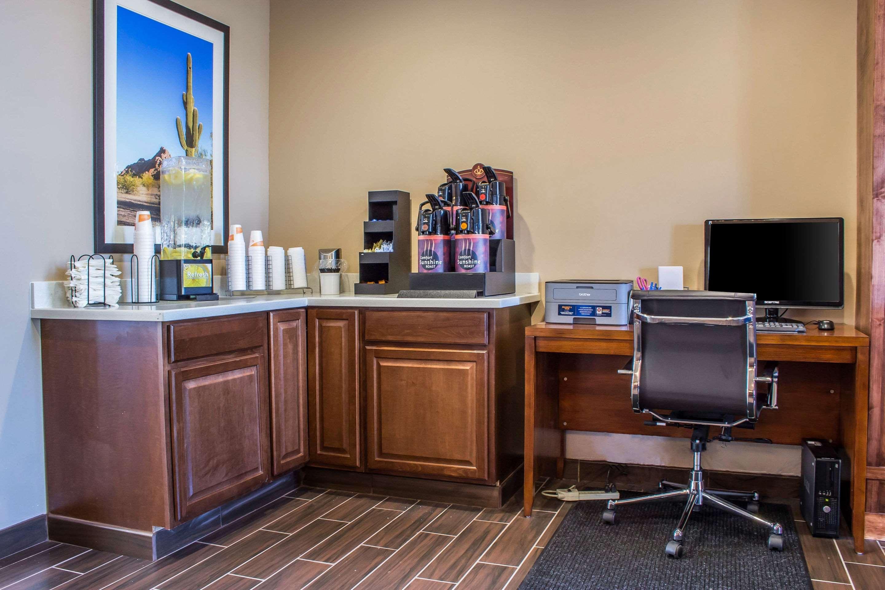 Spark By Hilton Glendale Peoria Phoenix North Extérieur photo